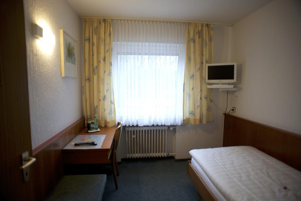 Hotel Marienhof Duesseldorf Нойс Экстерьер фото